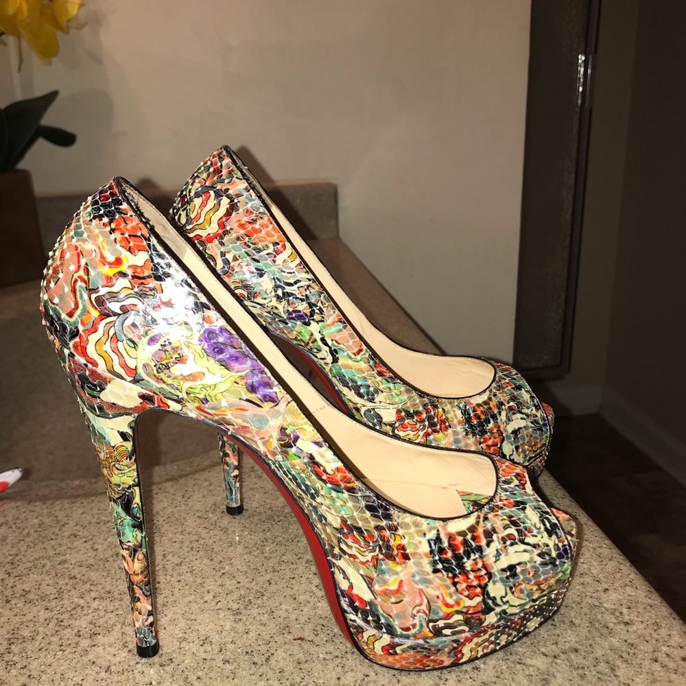 Christian Louboutin python heels - Picture 2 of 6